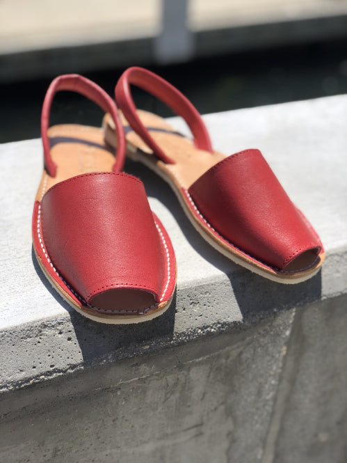 DULCE VITA RED SANDALS