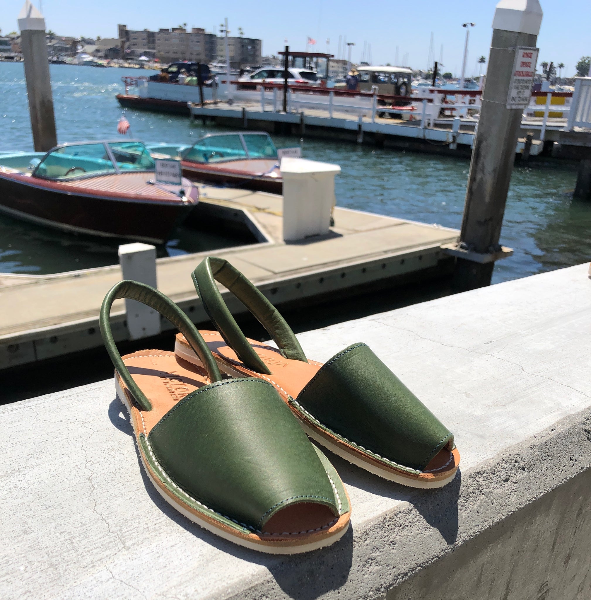 DULCE VITA GREEN SANDALS
