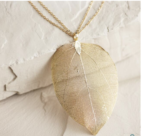 Gold Leaf Pendant Necklace