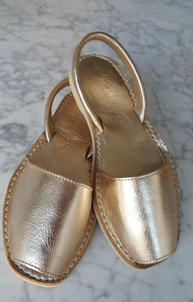 DULCE VITA GOLD SANDALS