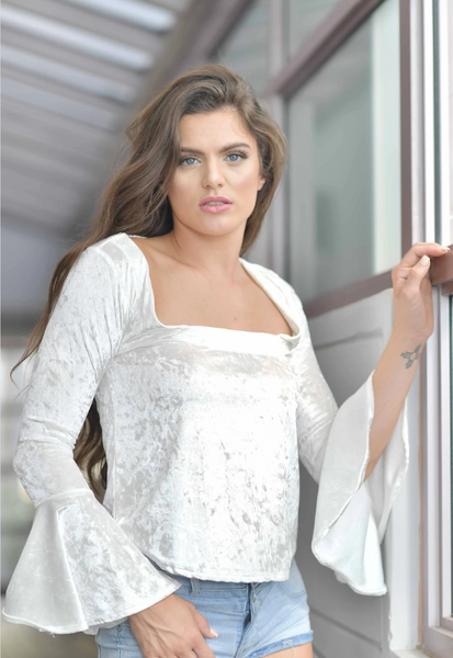 GAVY WHITE BLOUSE